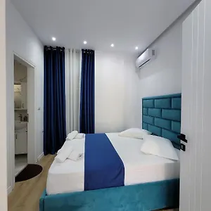 Pensión Luxury Room's By Lika